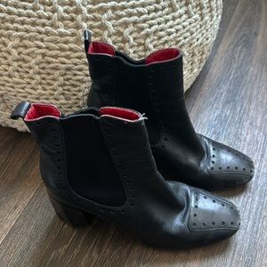 Reda Milan Black Boots